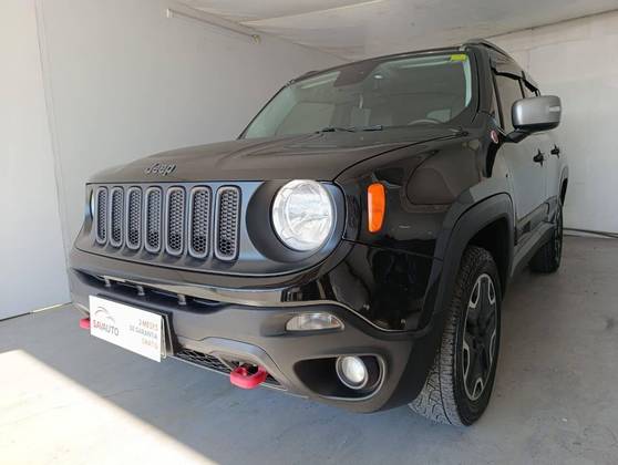JEEP RENEGADE 2.0 16V TURBO DIESEL TRAILHAWK 4P 4X4 AUTOMÁTICO JEEP RENEGADE 2.0 16V TURBO DIESEL TRAILHAWK 4P 4X4 AUTOMÁTICO